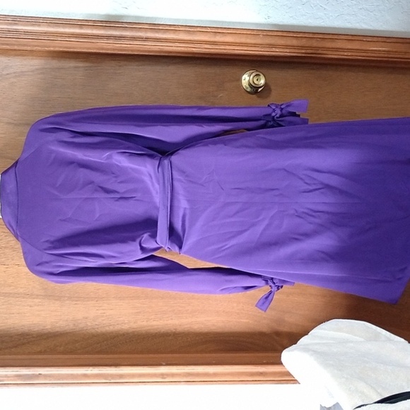 Elie Tahari Silk Satin Wrap Trench Coat size L - Picture 7 of 9